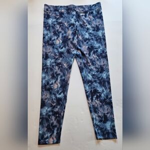 Climate Right by CuddlDuds, leggings.   Size L.